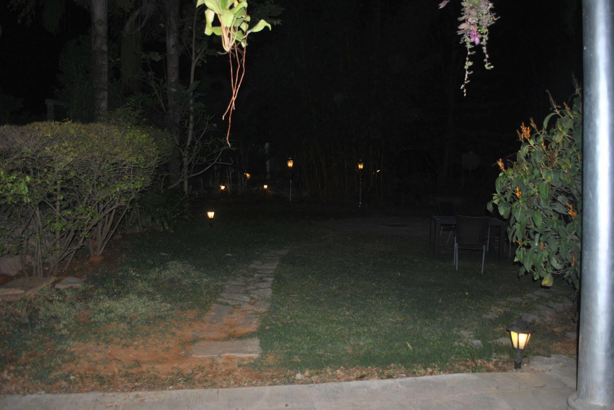 Eagle Ridge Resort Bangalore Exterior photo
