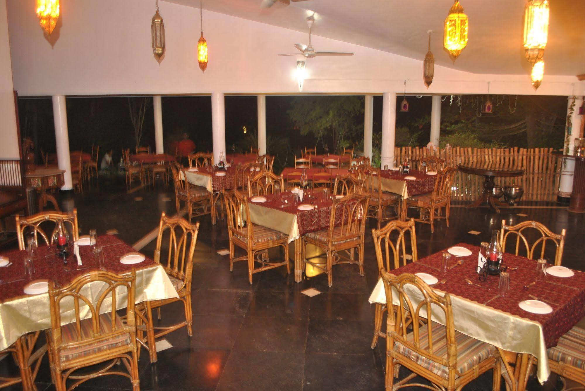 Eagle Ridge Resort Bangalore Exterior photo