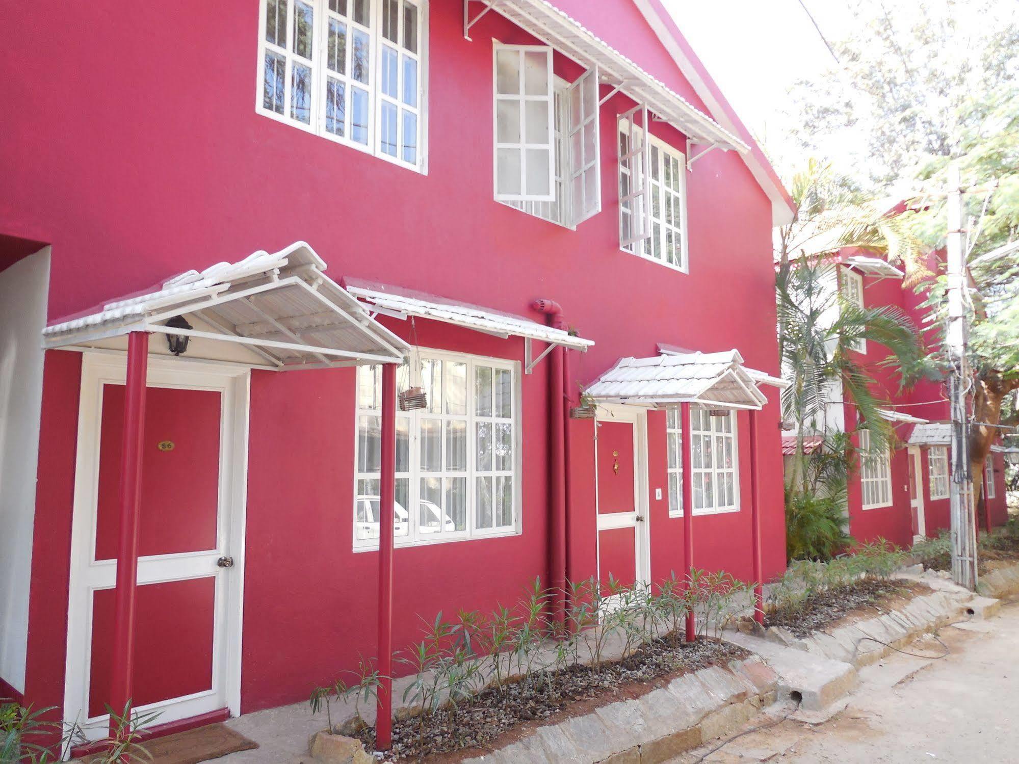 Eagle Ridge Resort Bangalore Exterior photo